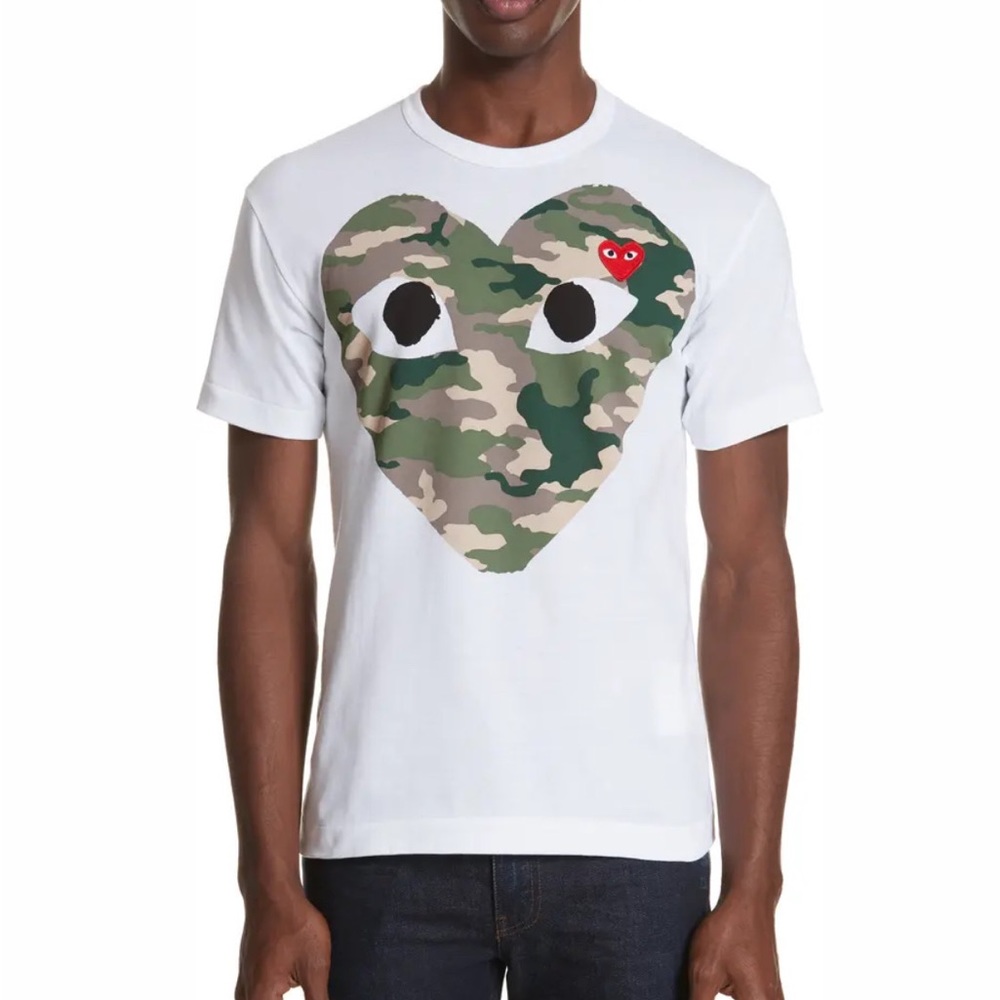 BRAND NEW WITH TAGS!! Camo Big Heart Graphic Tee
COMME DES GARÇONS PLAY